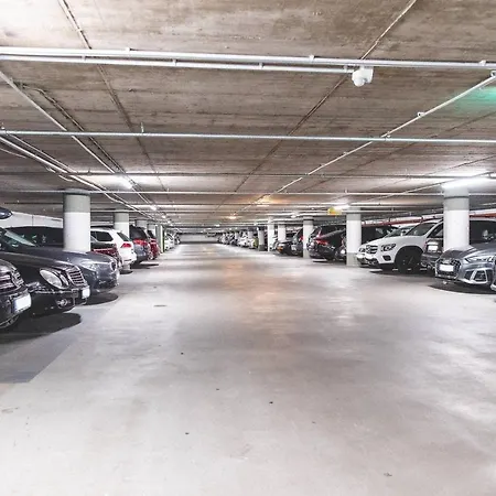 Plaza Premium Timmendorfer