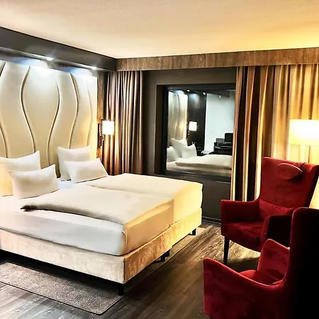 Plaza Premium Timmendorfer Hotel 4*