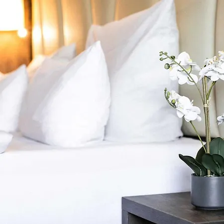Plaza Premium Timmendorfer Hotel 4*