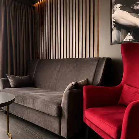 Plaza Premium Timmendorfer Otel 4*