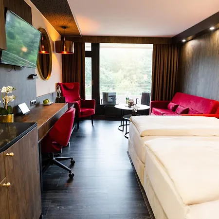Plaza Premium Timmendorfer Otel 4*