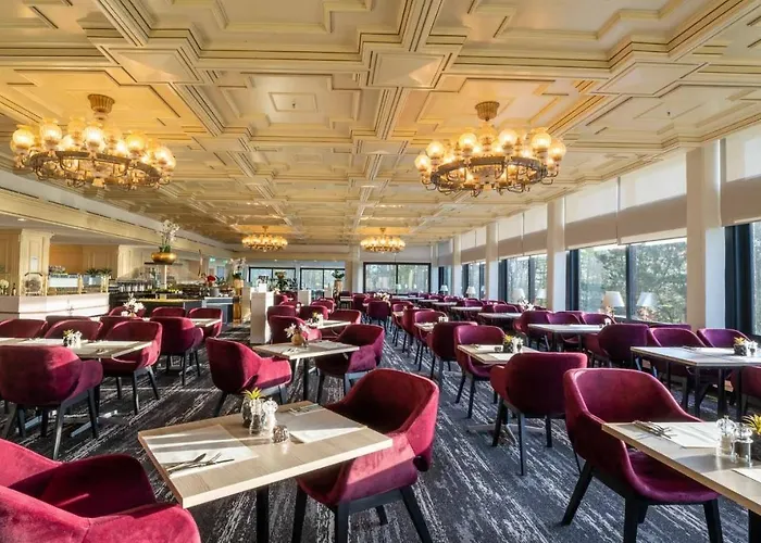 Plaza Premium Timmendorfer فندق 4*