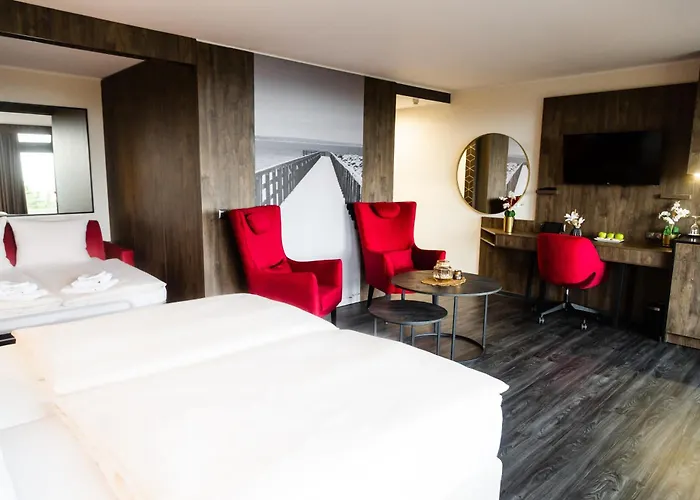 فندق Plaza Premium Timmendorfer 4*