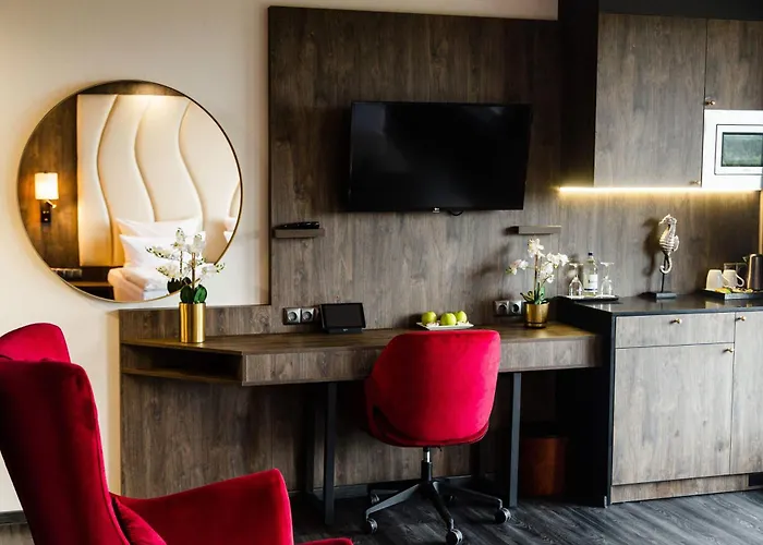 Plaza Premium Timmendorfer Hotel 4*