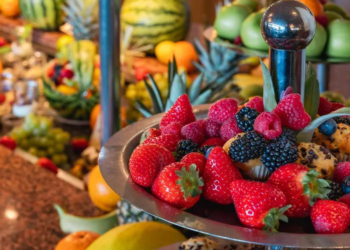 Plaza Premium Timmendorfer Hotel 4*