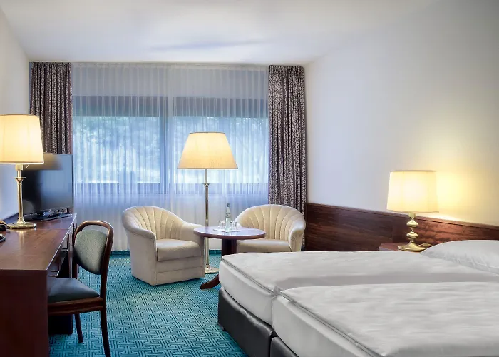 Plaza Premium Timmendorfer 4*