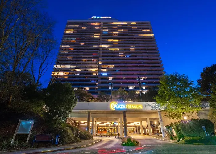 Plaza Premium Timmendorfer Hotel 4*