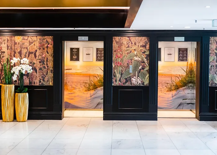 Plaza Premium Timmendorfer فندق