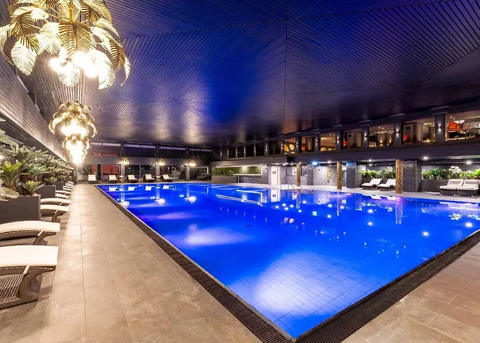 Plaza Premium Timmendorfer